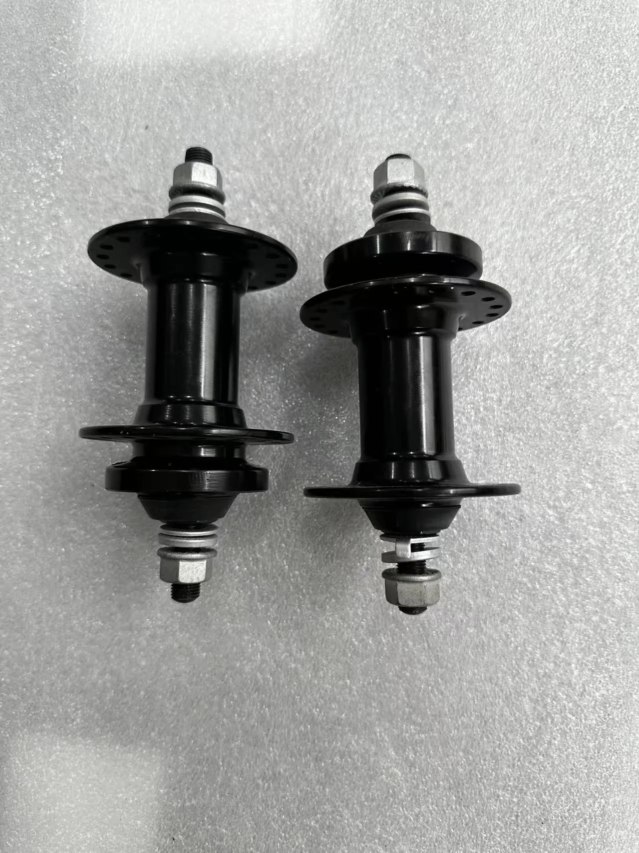Quick Release Alloy 3-Pawls Loose Ball Front Hubs